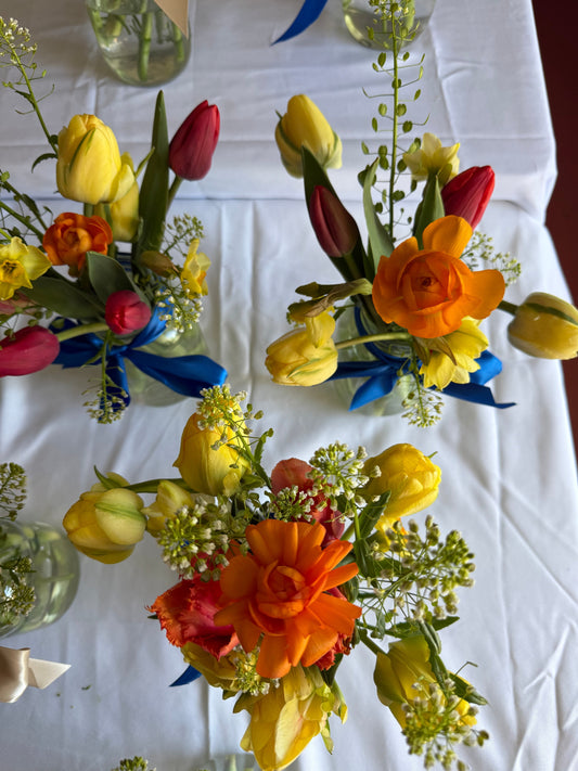 DIY Wedding Flowers: What Wedding Venues Need to Know